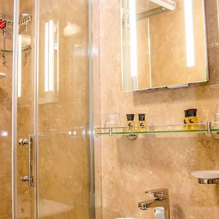 Rosslyn House Ξενοδοχείο 3*