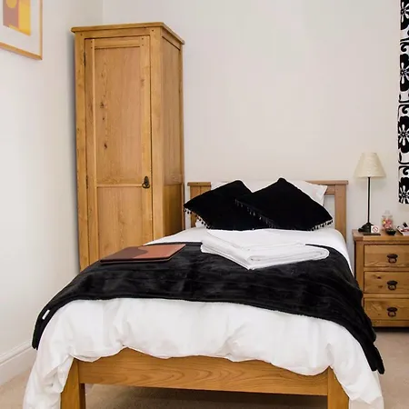 Otel Rosslyn House 3*